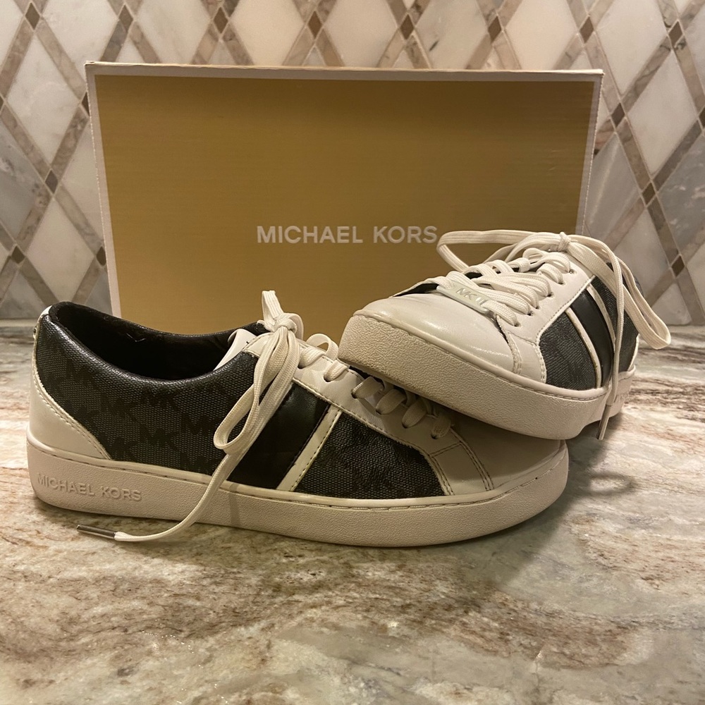 Women’s Michael Kors sneakers